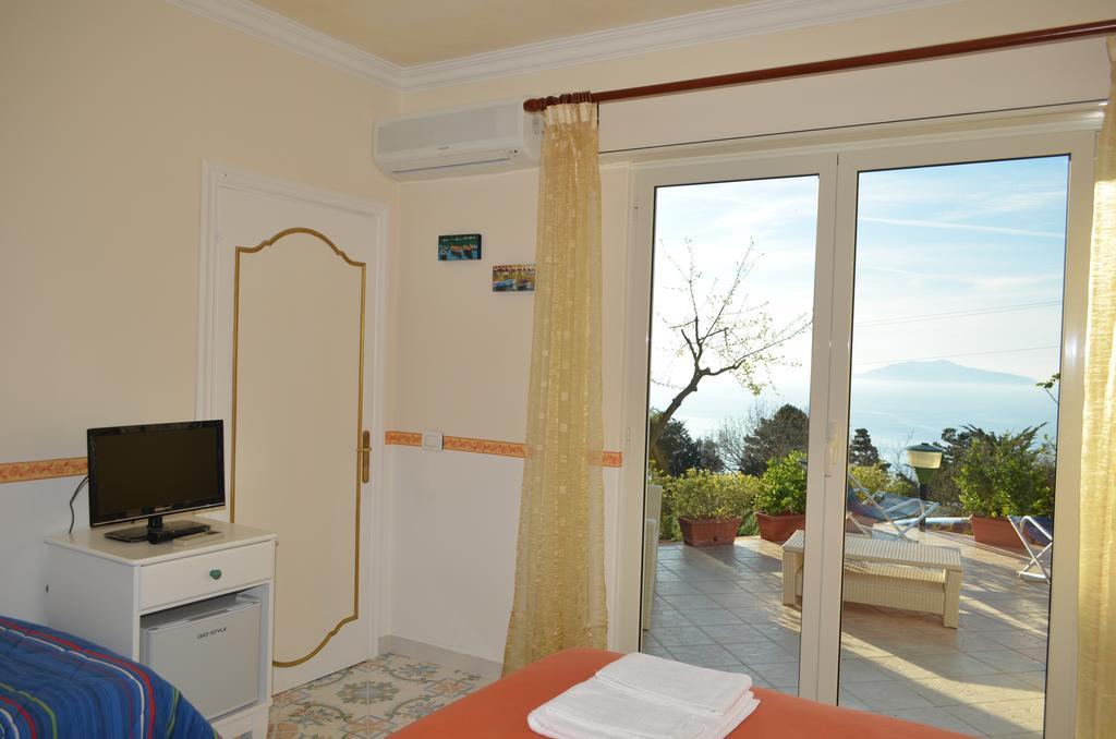 Le Ginestre Di Capri Bb & Holiday House Anacapri  Buitenkant foto