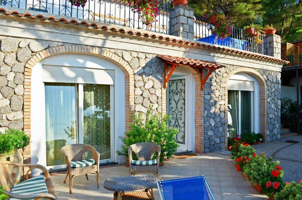Le Ginestre Di Capri Bb & Holiday House Anacapri  Kamer foto
